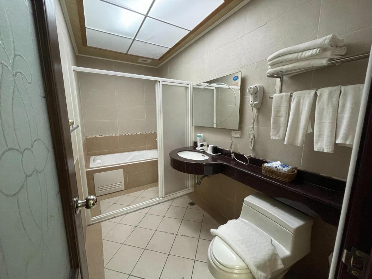 瑪莉民宿 近車站慈濟附車mary'Shouse Hualien Extérieur photo